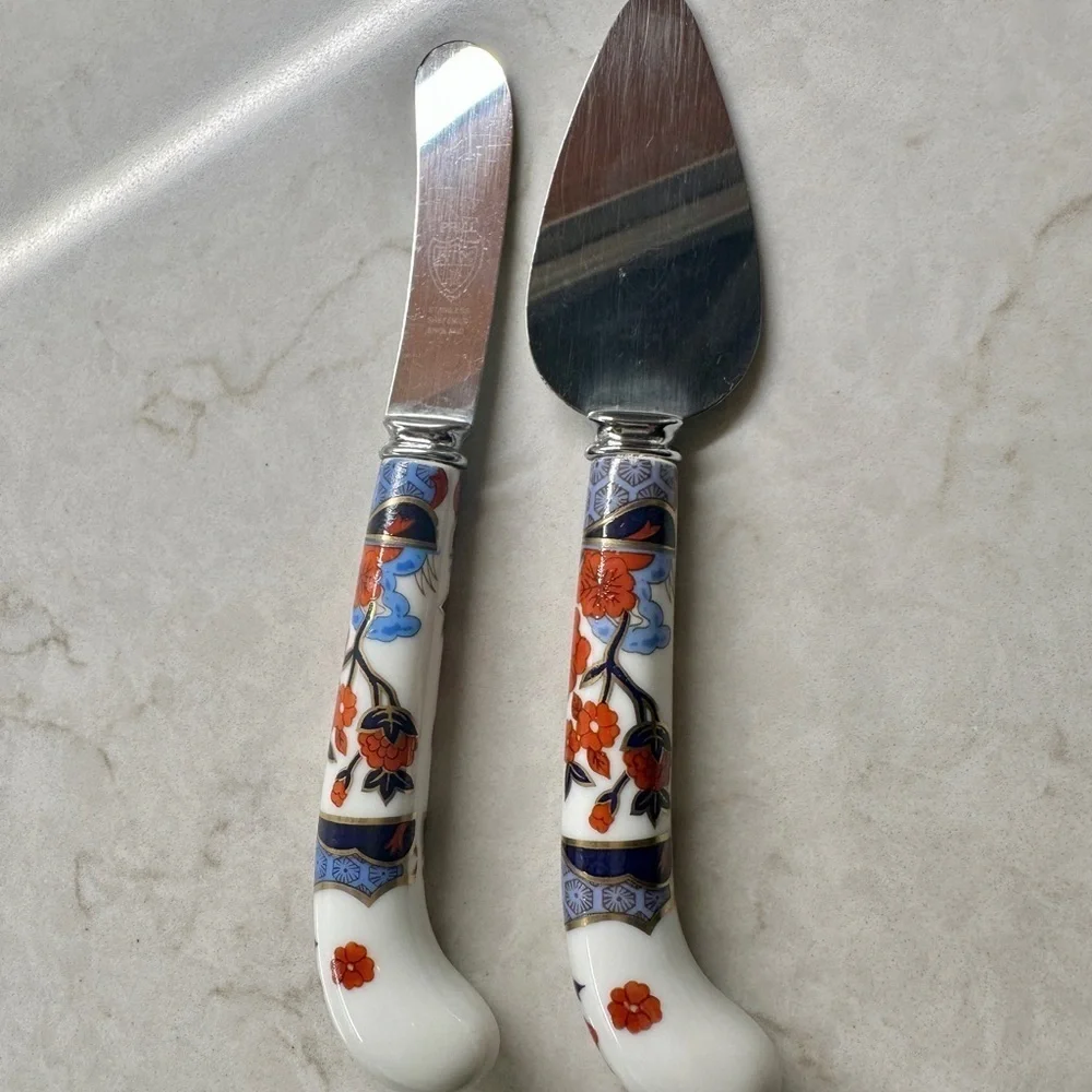 VINTAGE, SHEFFIELD, HOUSE OF PRILL, CHEESE SLICER & SPREADER.